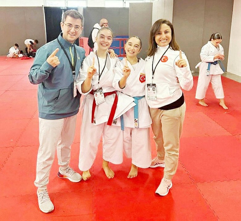 En küçük dünya şampiyonumuz Kütahyalı Elizan