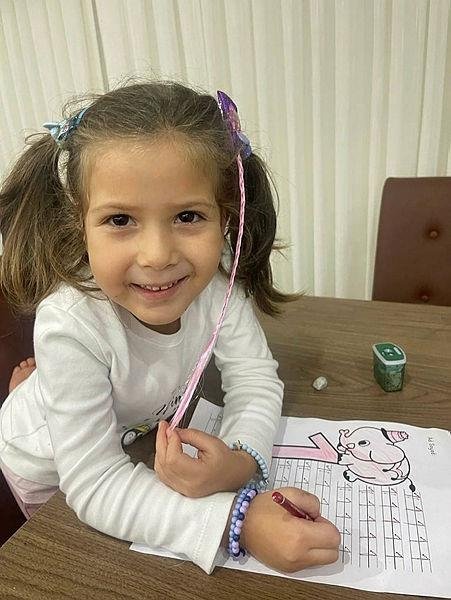 İzmir’de depremin üzerinden 2 yıl geçmesine rağmen insanların ’Ayda sevgisi’ geçmedi