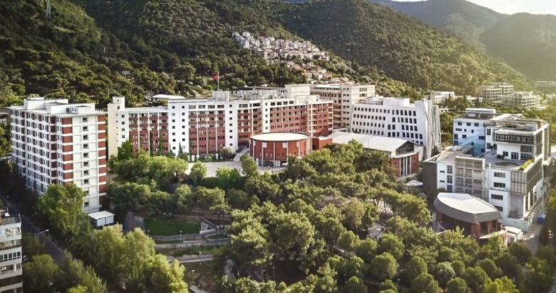 Ege’nin zirvesine İzmir Ekonomi imzası