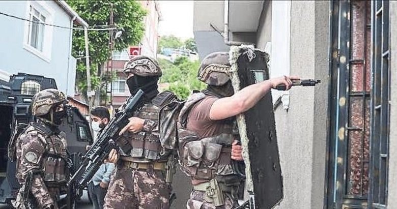 7 DEAŞ’lı kıskıvrak yakalandı