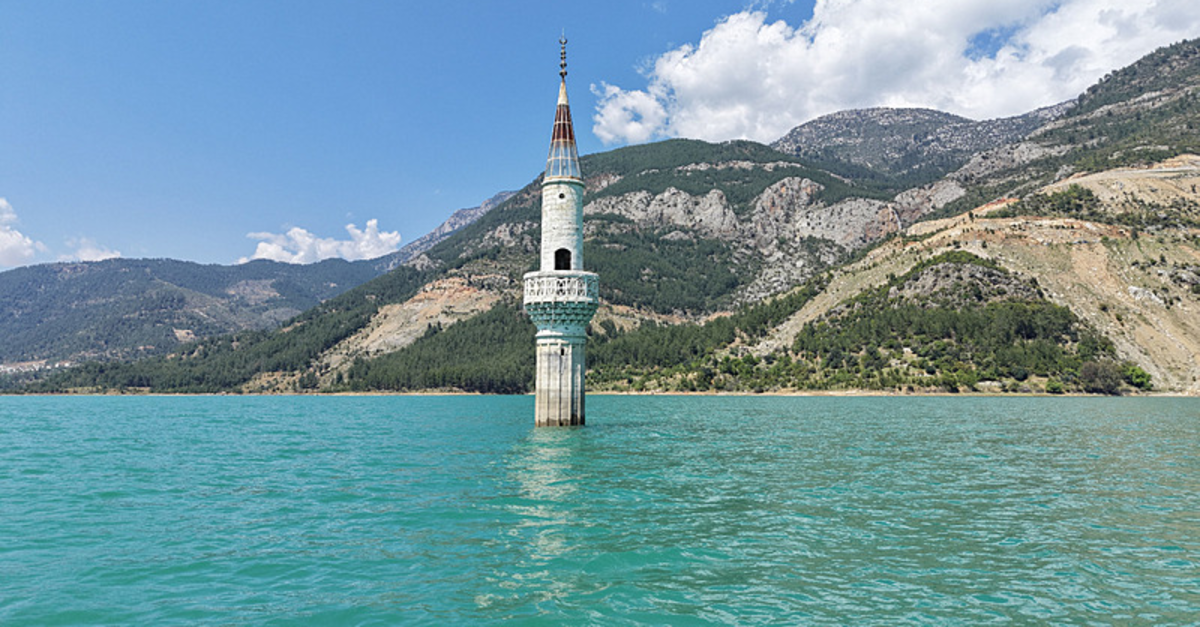 Eski mahalleden sadece o kaldı! Gören şaşkına döndü…