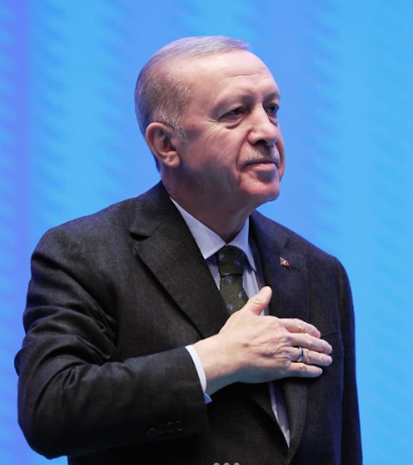 Başkan Erdoğan’dan ‘17 Ağustos’ paylaşımı: Acıyı yüreğimizde hissediyoruz