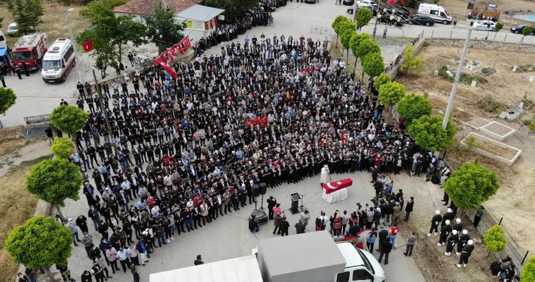 Afyonkarahisar şehidini gözyaşları içinde uğurladı