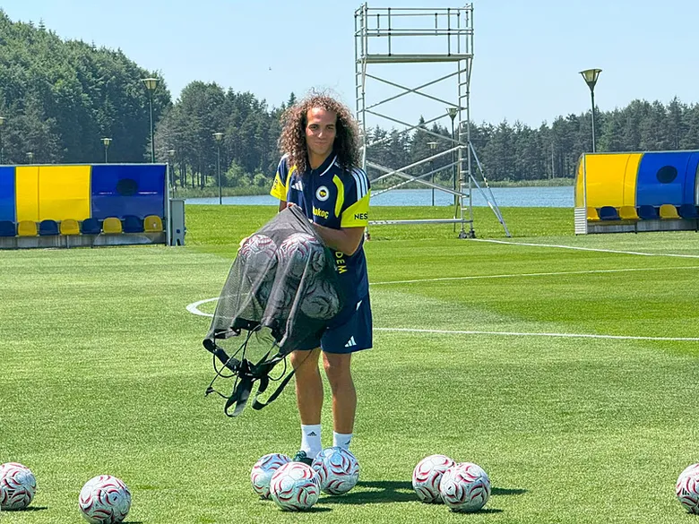 fenerbahceli-guendouzi-basin-toplantisinda-konustu-1782820888186.jpeg