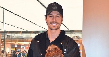 Sevimli dostu ile AVM turunda