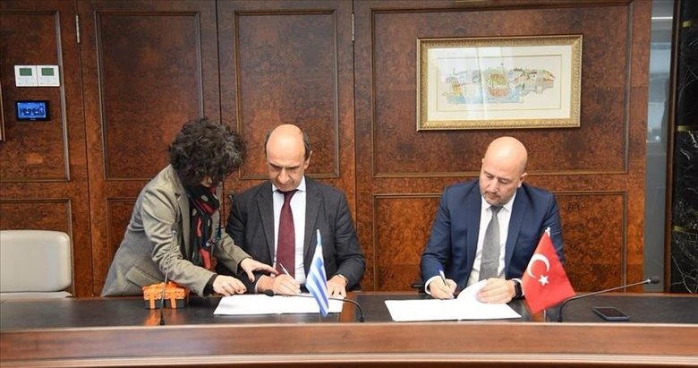 Türkiye ve Yunanistan arasında İzmir’de kritik toplantı