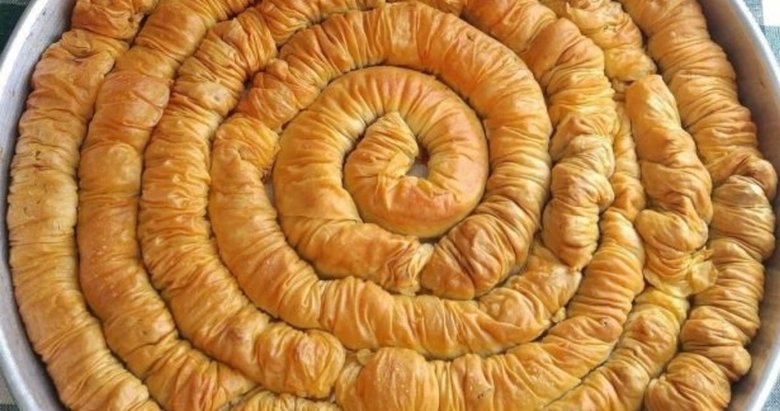 Burma baklava nasıl yapılır? Hazır yufkadan burma baklava tarifi....