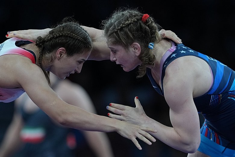 İzmirli milli güreşçimiz Buse Paris 2024 Olimpiyatları’nda gururumuz oldu