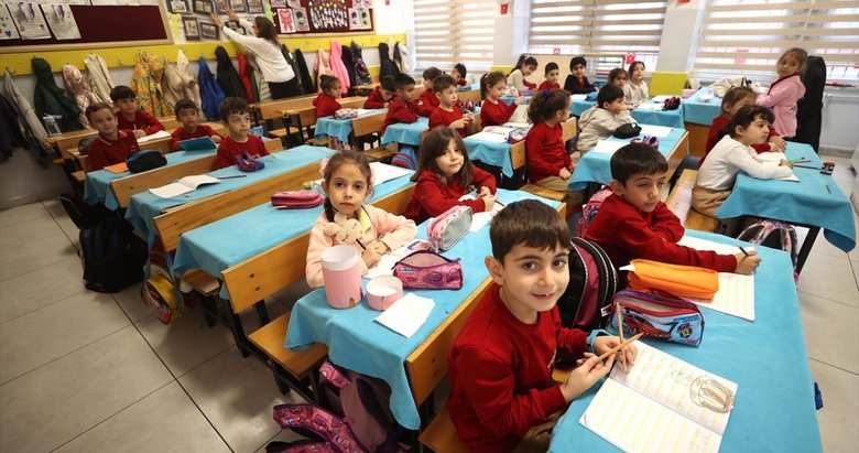Okullarda ikinci dönem bugün başladı