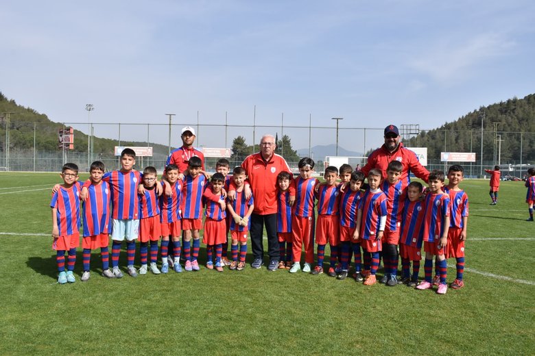 Altınordu Futbol Okulları’ndan rekor sayıda organizasyon