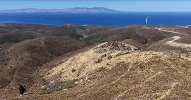 İzmir’de bir asırdır kimse kapısını açmadı!
