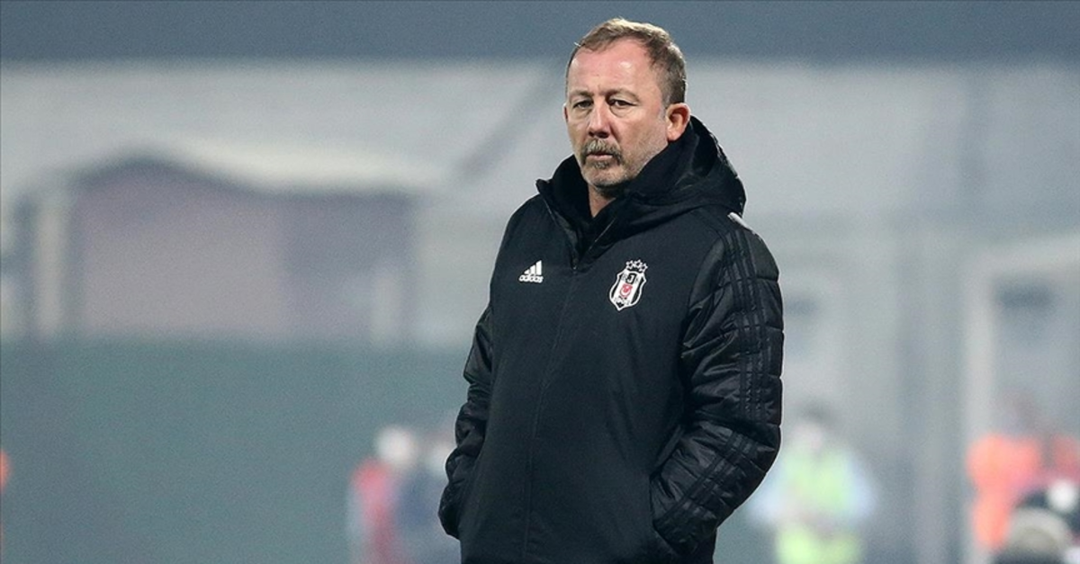 Beşiktaş'ta ayrılık rüzgarları! İzin alarak Almanya'ya gitti