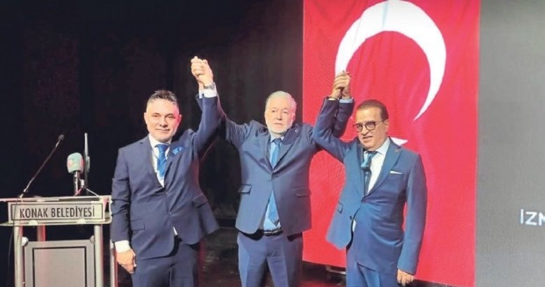 İzmir’de kuyumcularda seçim heyecanı başladı