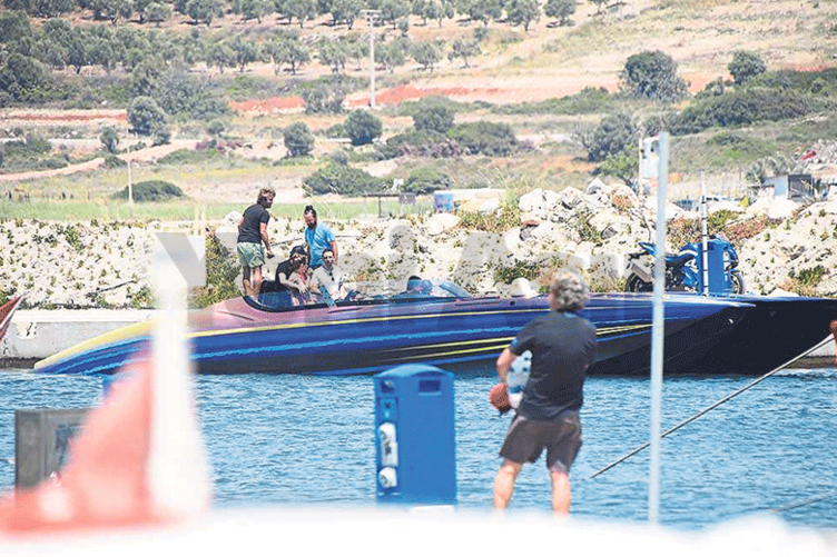 Acun Ilıcalı, sevgilisi Çağla Ayça Altunkaya ile ilk kez görüntülendi