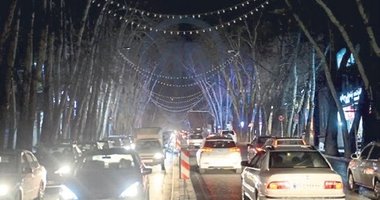 Tahran karanlığa gömüldü