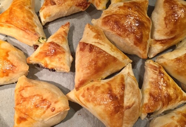 Soğanlı muska böreği nasıl yapılır? Gündem Haberleri