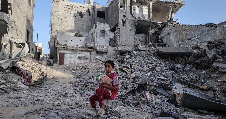 İsrail’in 258 gündür saldırılarını sürdürdüğü Gazze’de can kaybı 37 bin 431’e çıktı
