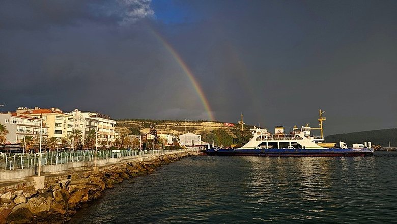 Çanakkale Boğazı gökkuşağı ile renklendi