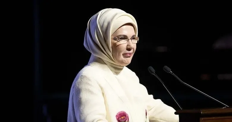 ‘Bağımsızlık mücadelesi temellerimizi oluşturdu’