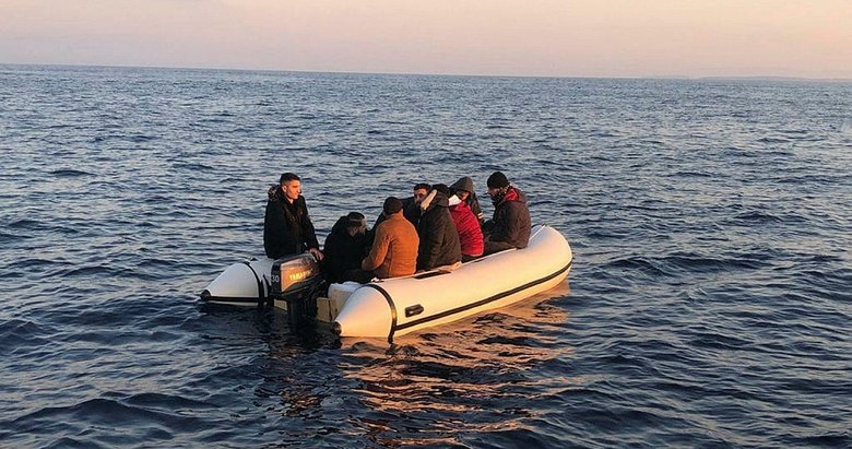 İzmir açıklarında çok sayıda göçmen kurtarıldı