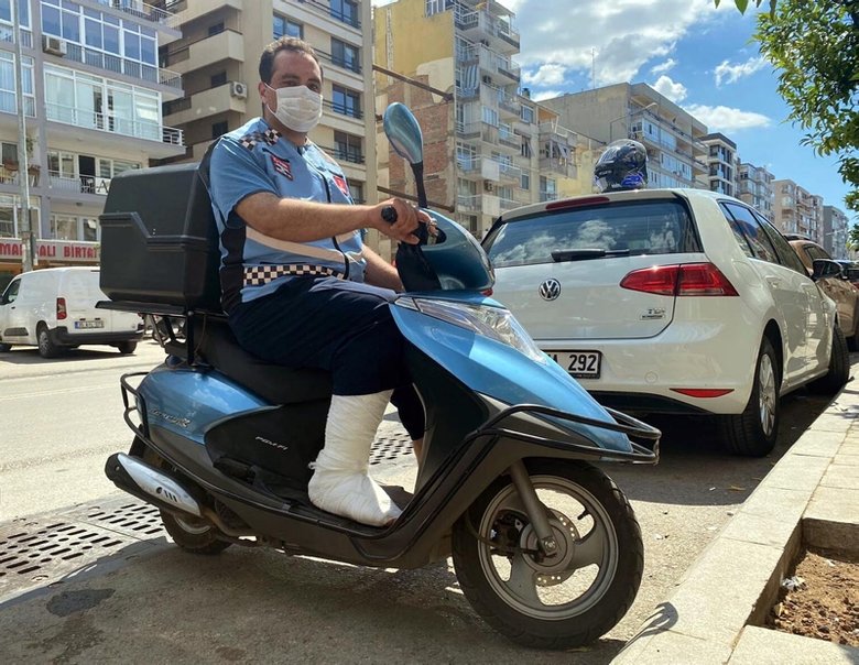 Motosikletli kuryeleri koronavirüs değil kazalar öldürüyor