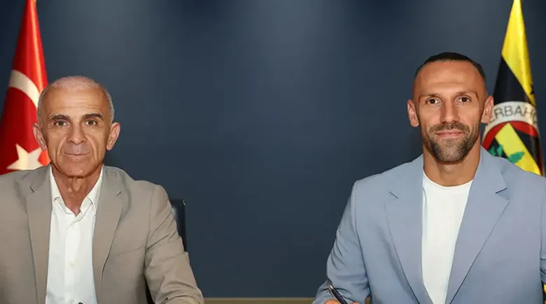 Transferde mutlu son! Vedat Muriqi Fenerbahçe’de