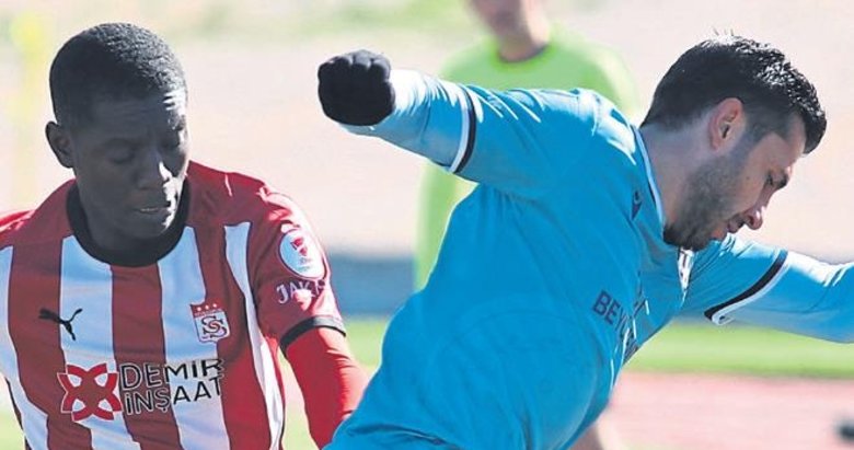 Sivasspor tur atladı