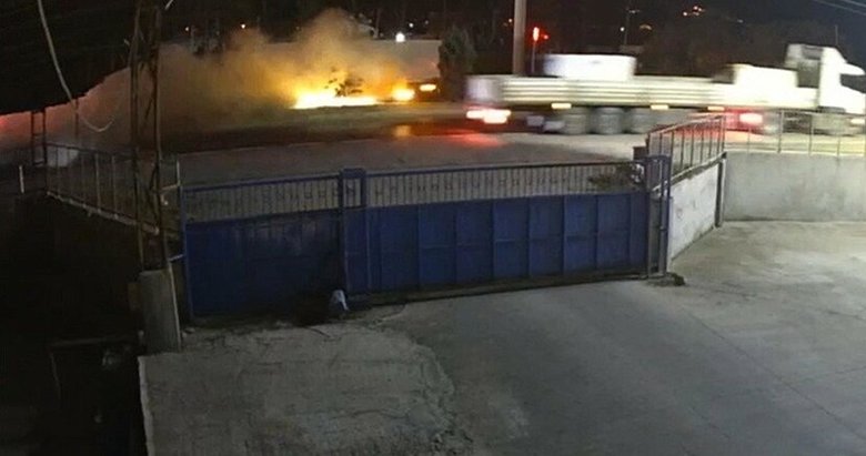 Manisa’da 5 kişinin hayatını kaybettiği korkunç kaza kamerada
