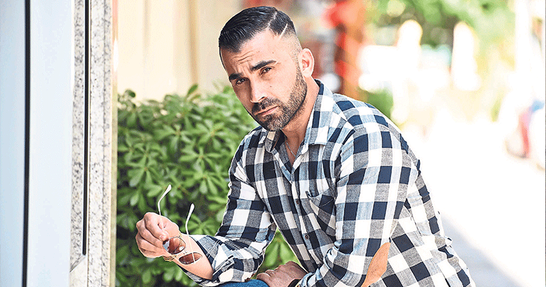 ‘Sözleri kulağıma müzik fısıldıyor’