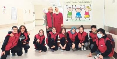 Uşak’ın iyilik timleri