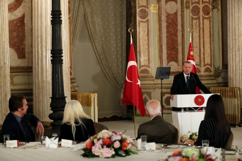 Başkan Erdoğan’ın iftar davetine ünlü akını