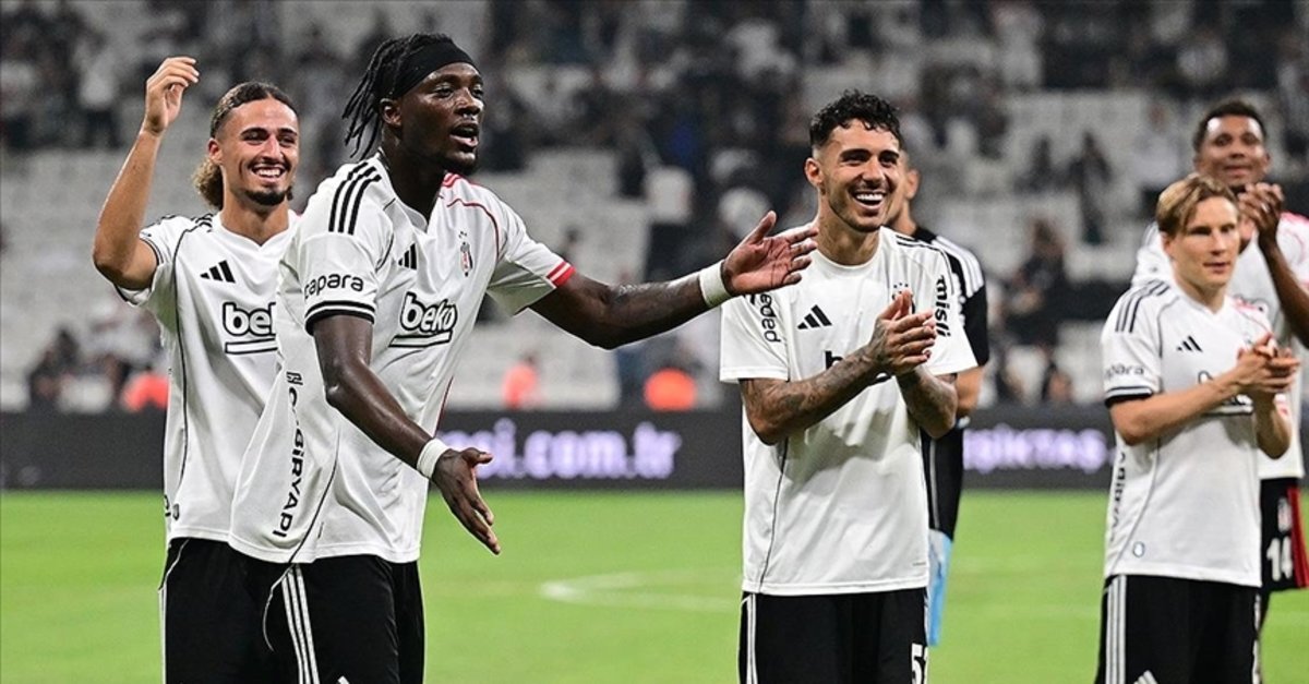 Namağlup tek şampiyon: Beşiktaş 123 yaşında!