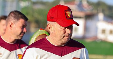 Stoilov’dan sert mesaj