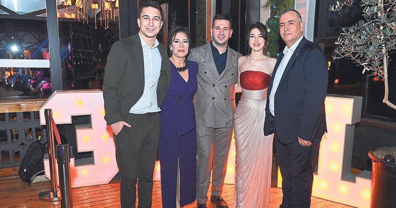 Mehmet Ceylan Yapı, 30. yaşını Serkan Kaya ile kutladı