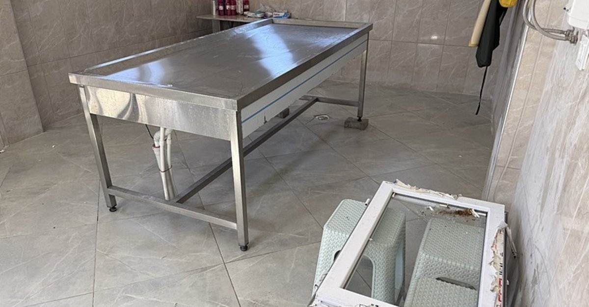 Bu kadarı da pes artık! Gasilhaneye sızıp…