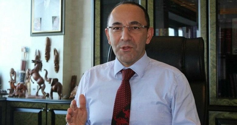İzmir’de görevden alınan CHP’li Başkana FETÖ’den hapis cezası