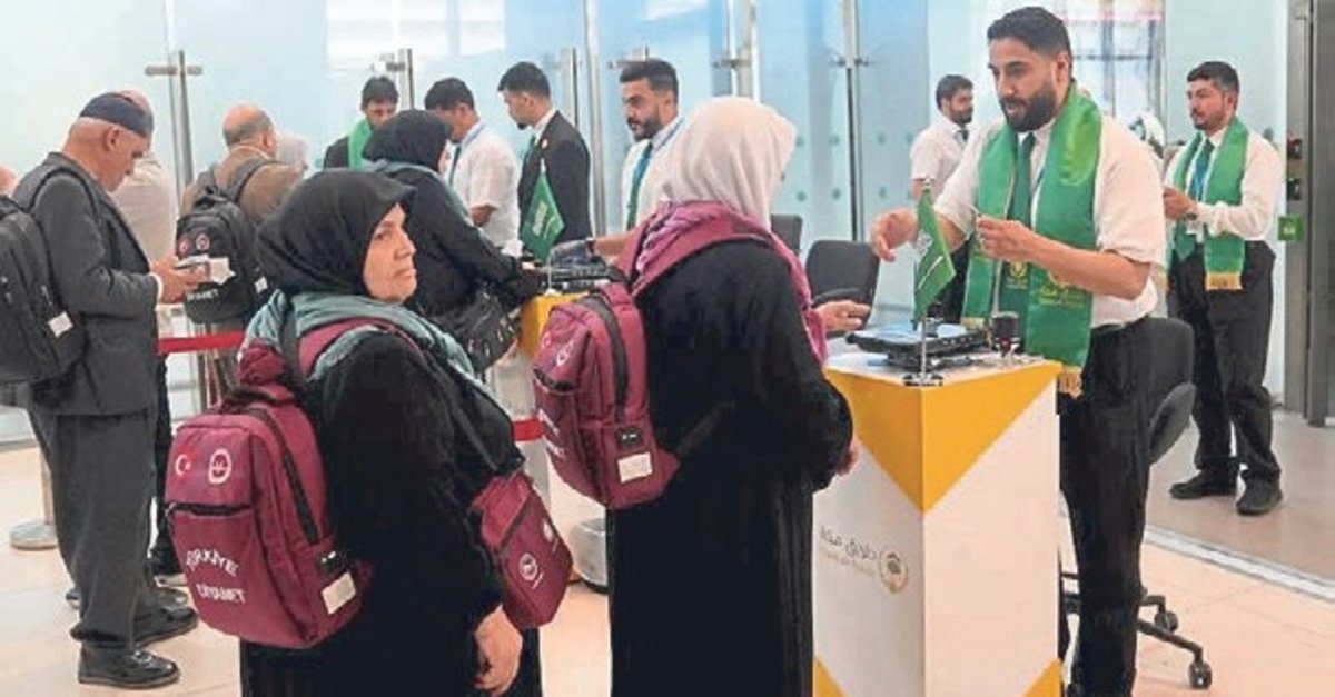 Türk Hacı adayları kutsal topraklara gitti