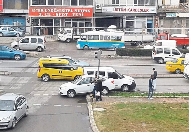 Yesillik Caddesi Esnafi Mobese Istiyor Kent Haberleri Haberleri