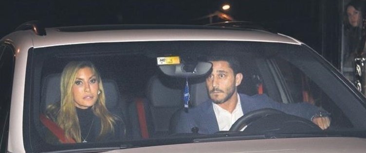 Artık kaçmıyorlar! Çağla Şıkel sevgilisiyle görüntülendi