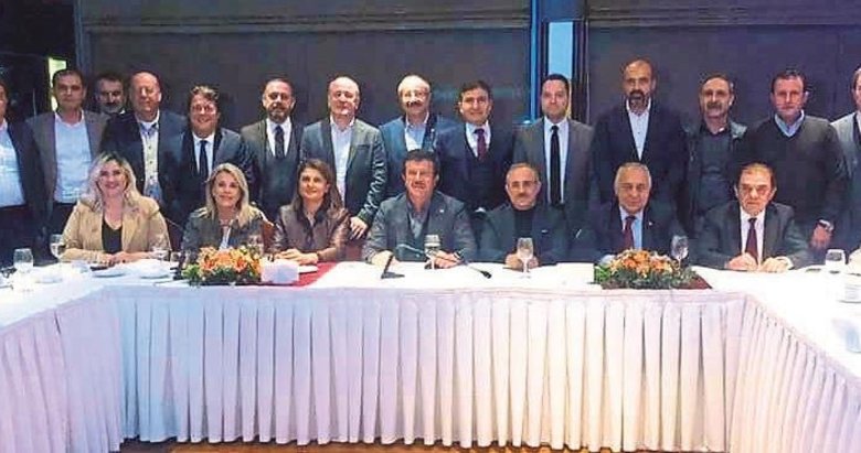 Zeybekci İzmir’de başkan adaylarıyla bir araya geldi