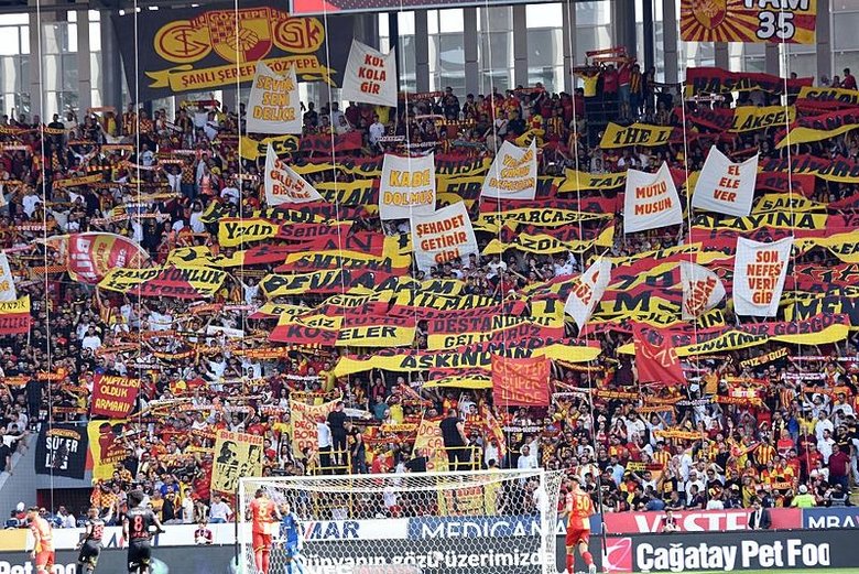Göztepe Süper Lig’e çıkma biletini kaptı! Göztepe - Gençlerbirliği | MAÇ ÖZETİ