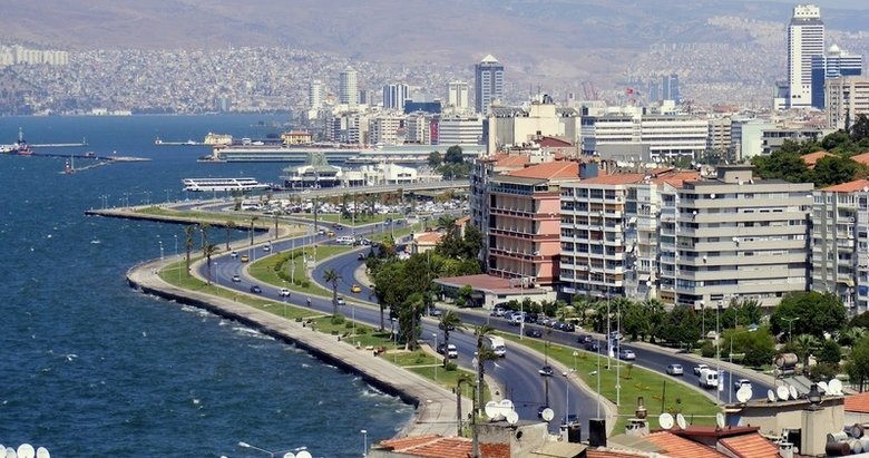 İzmir’deki üniversitelere 2 milyar liralık bütçe