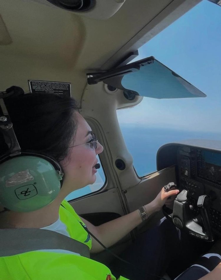 İzmir’deki uçak kazasında hayatını kaybeden Berfu’ya acı veda