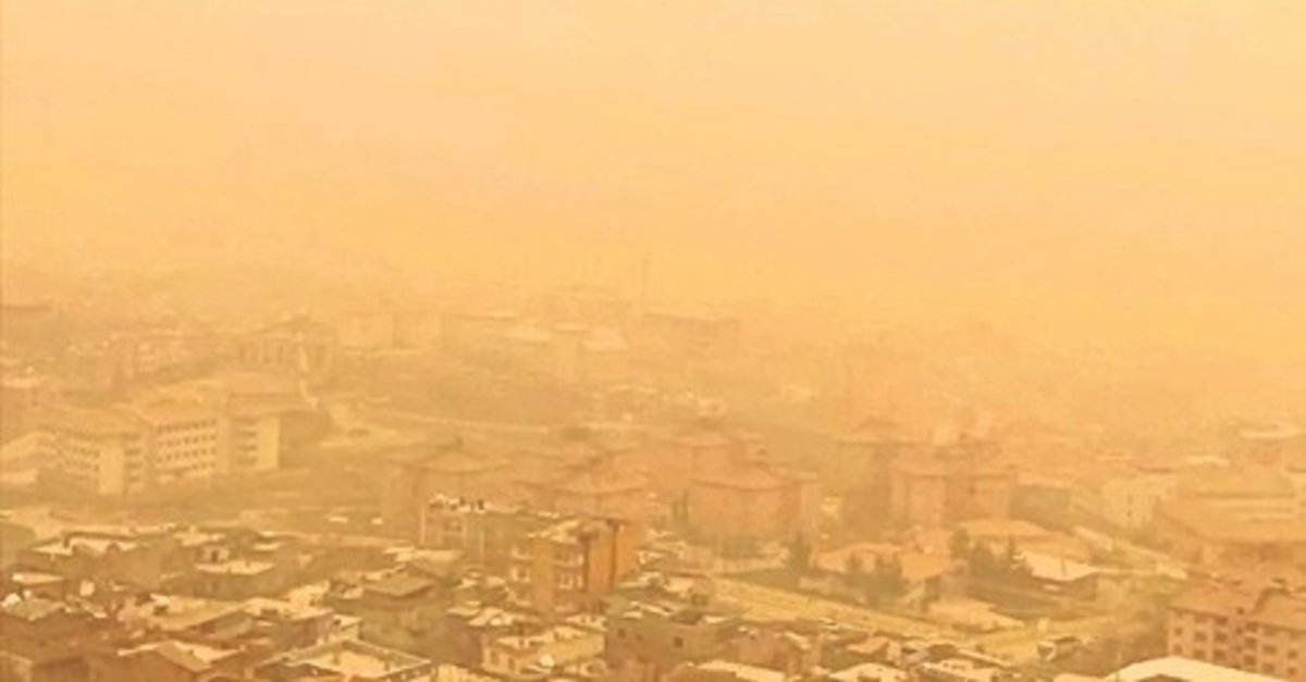 İzmir’e Libya’dan çöl tozu geliyor