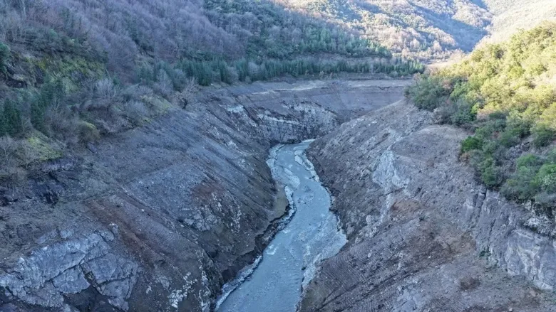 KOCAELİ YUVACIK BARAJI COŞTU! Su seviyesi son yağışlarla yükseldi