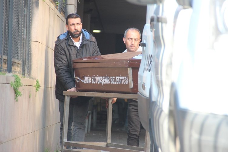 İzmir’de en acı bekleyiş... Çeşme’deki faciada ölenlerin cenazeleri teslim edilmeye başlandı