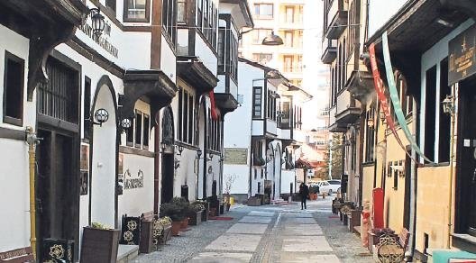 Evliya Çelebi’nin memleketi çini diyarı Kütahya