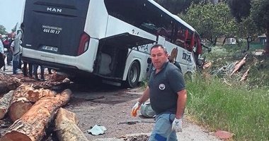 Zincirleme kazada can pazarı yaşandı: 8 ölü, 21 yaralı