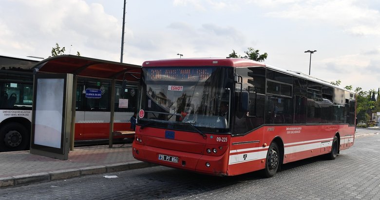 İzmir’de toplu ulaşım kullanımı yüzde 85 düştü