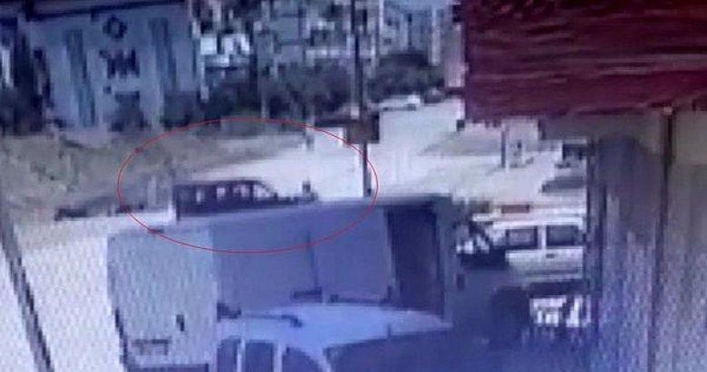 İzmir’deki acı kaza kamerada! 17 yaşındaki kurye böyle öldü